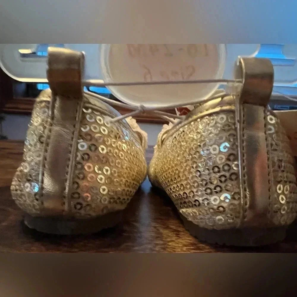 Stepping Stones | toddler girls dress shoes. Size: 18-24M, size-6 - Picture 6 of 11